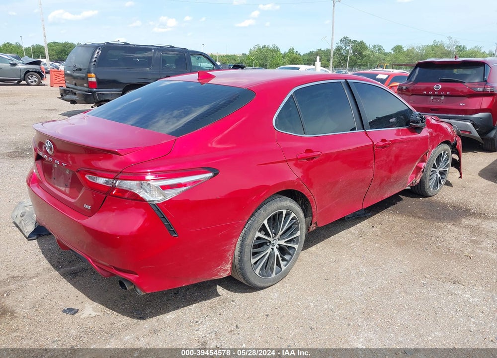 2019 TOYOTA CAMRY SE VIN: 4T1B11HK5KU280958