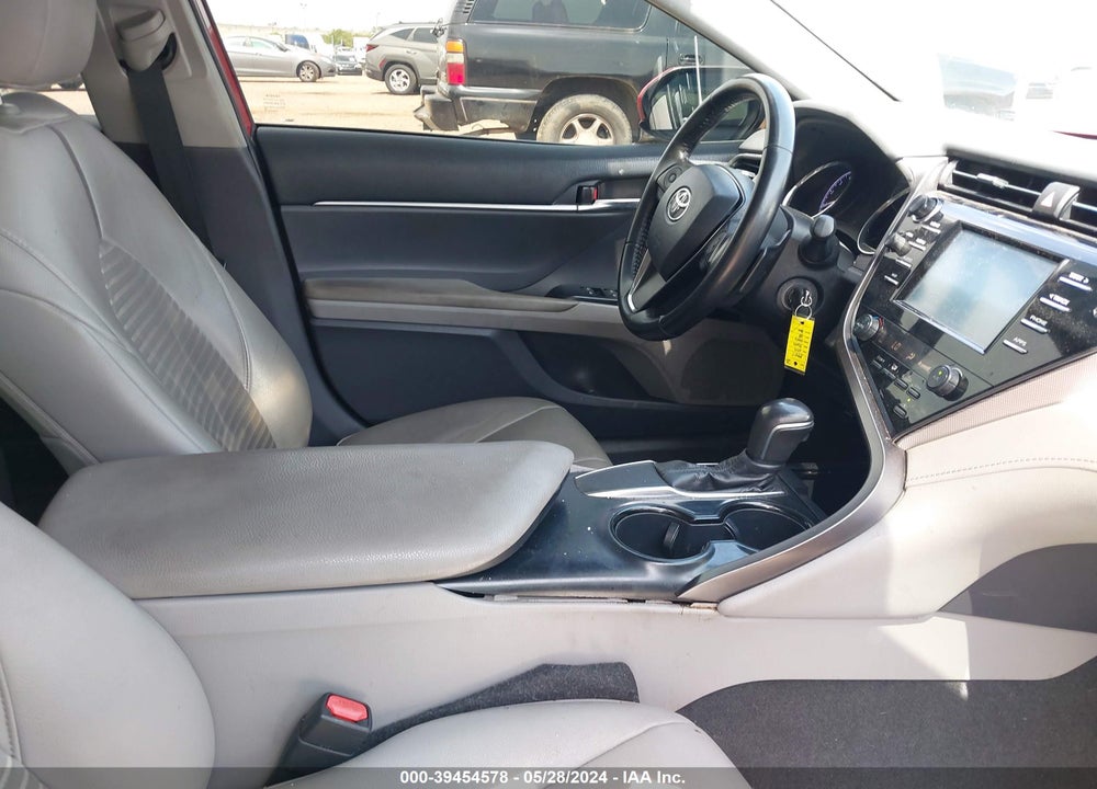 2019 TOYOTA CAMRY SE VIN: 4T1B11HK5KU280958