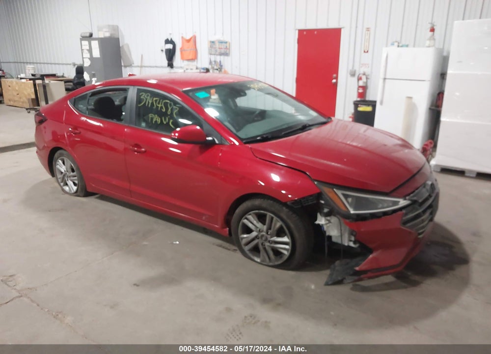 2020 HYUNDAI ELANTRA SEL VIN: 5NPD84LF6LH627018