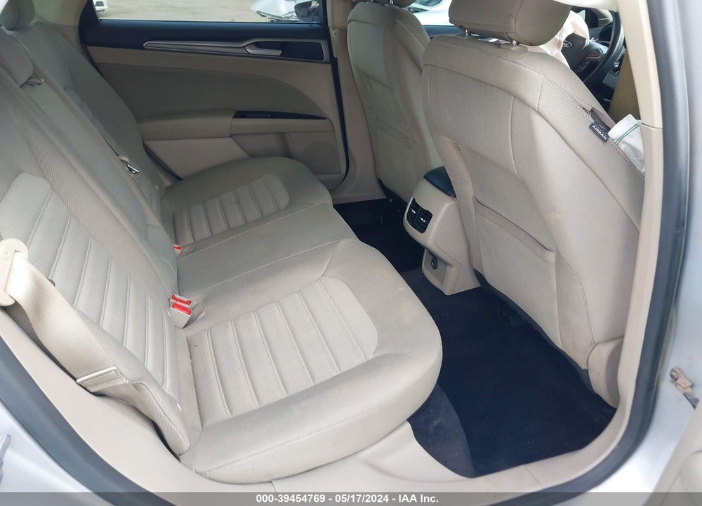2017 FORD FUSION SE VIN: 3FA6P0H77HR164242