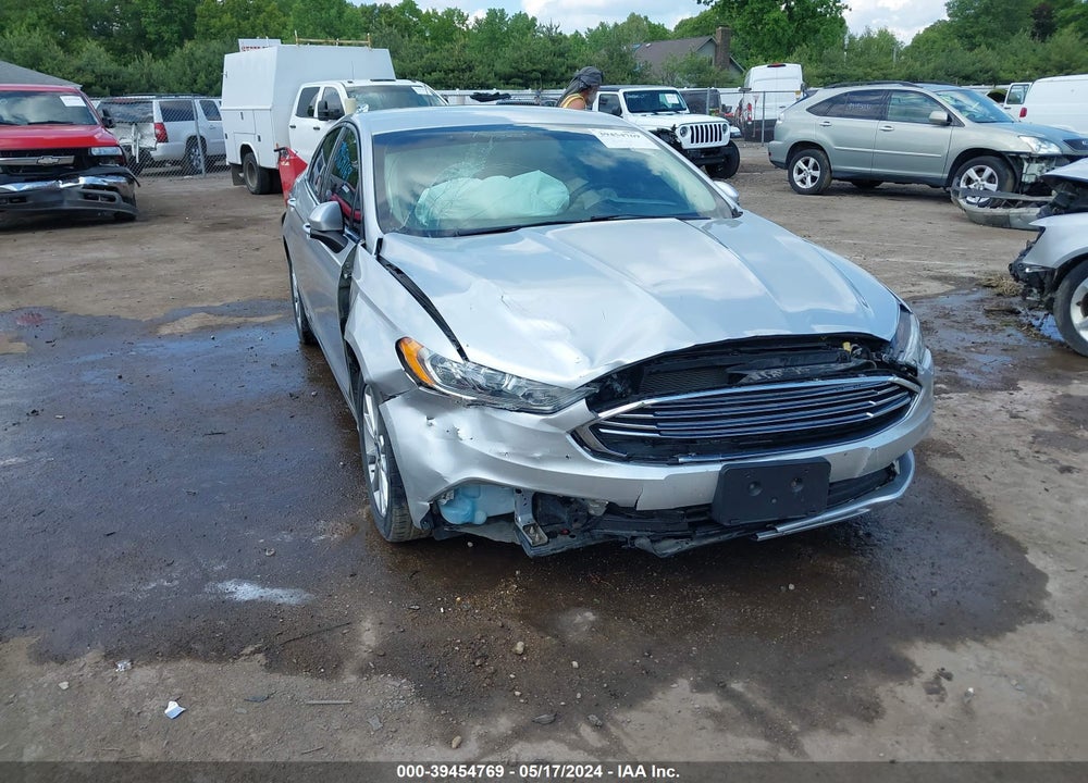 2017 FORD FUSION SE VIN: 3FA6P0H77HR164242