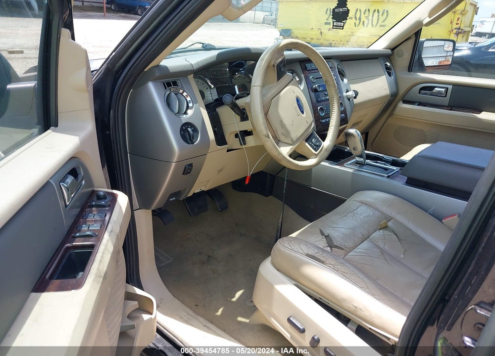 2014 FORD EXPEDITION XLT VIN: 1FMJU1H52EEF18390