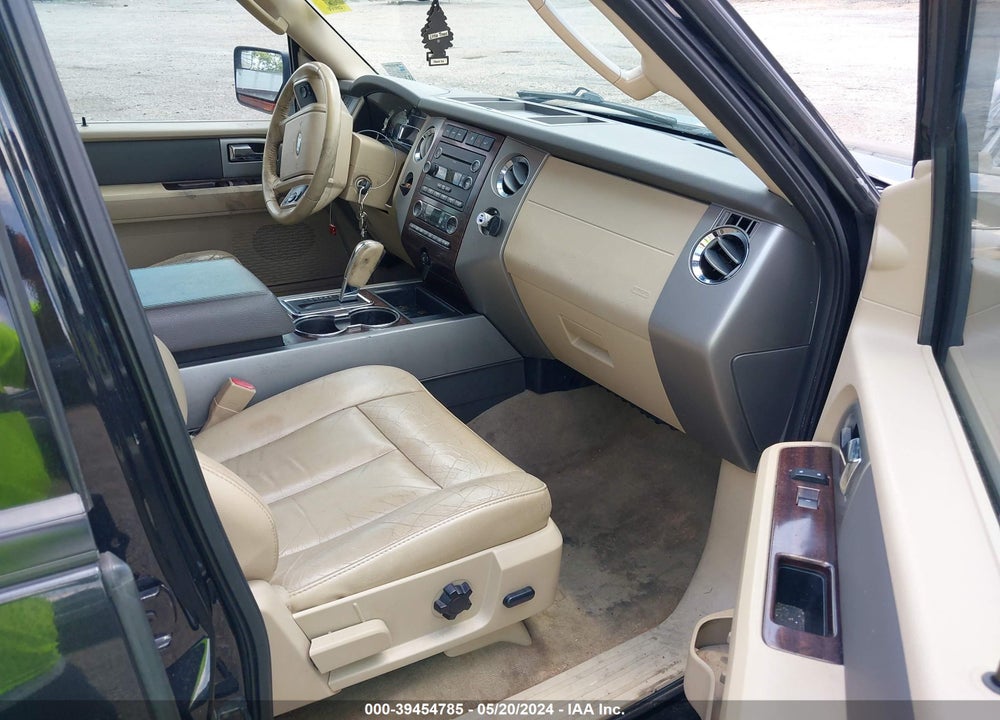 2014 FORD EXPEDITION XLT VIN: 1FMJU1H52EEF18390