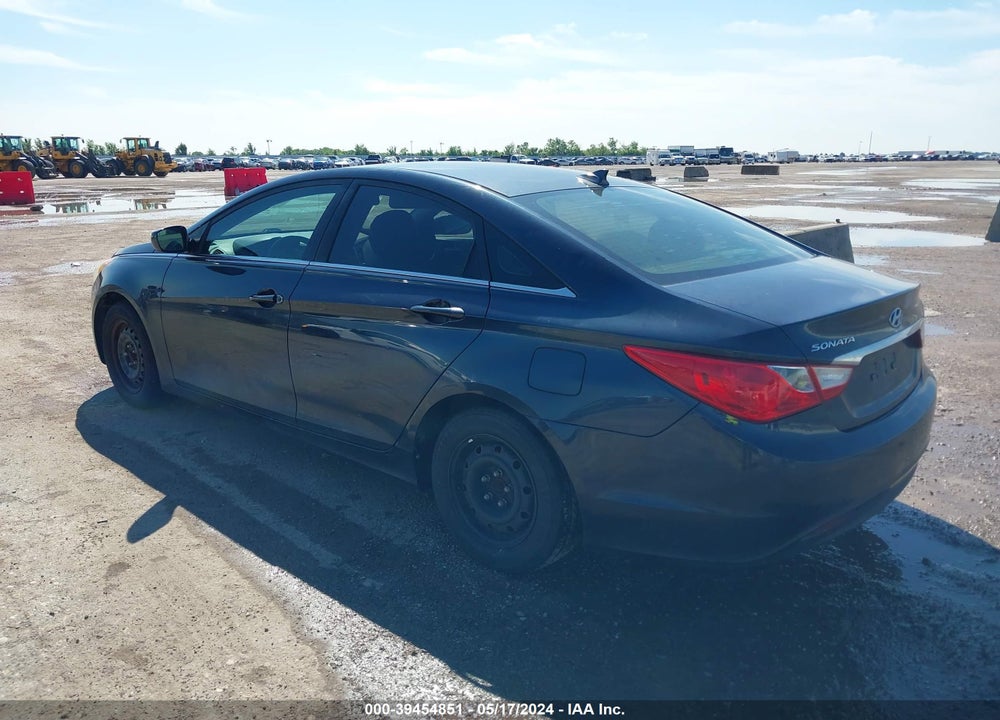 2012 HYUNDAI SONATA GLS VIN: 5NPEB4AC7CH350183