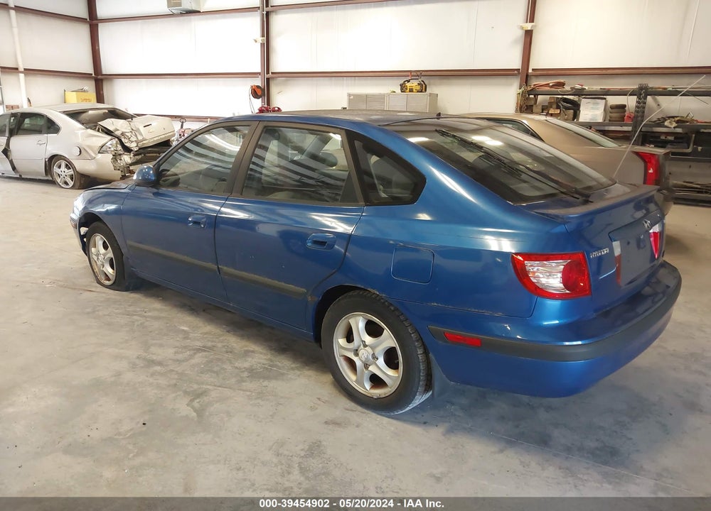 2005 HYUNDAI ELANTRA GLS/GT VIN: KMHDN56D25U136846