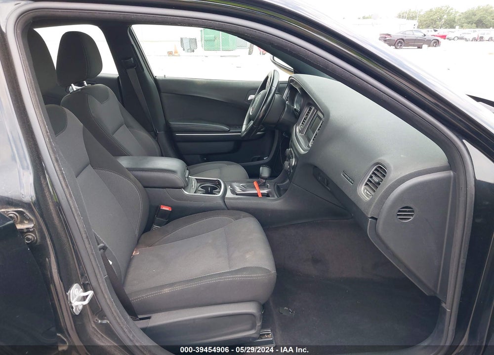 2017 DODGE CHARGER SE RWD VIN: 2C3CDXBG8HH627707