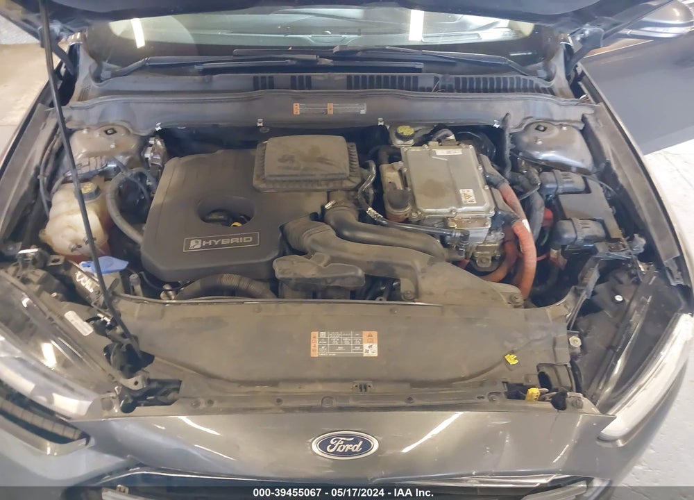 2016 FORD FUSION HYBRID TITANIUM VIN: 3FA6P0RU0GR157832
