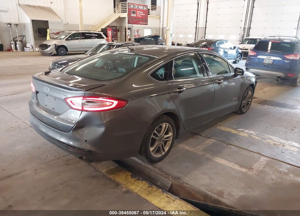 2016 FORD FUSION HYBRID TITANIUM VIN: 3FA6P0RU0GR157832