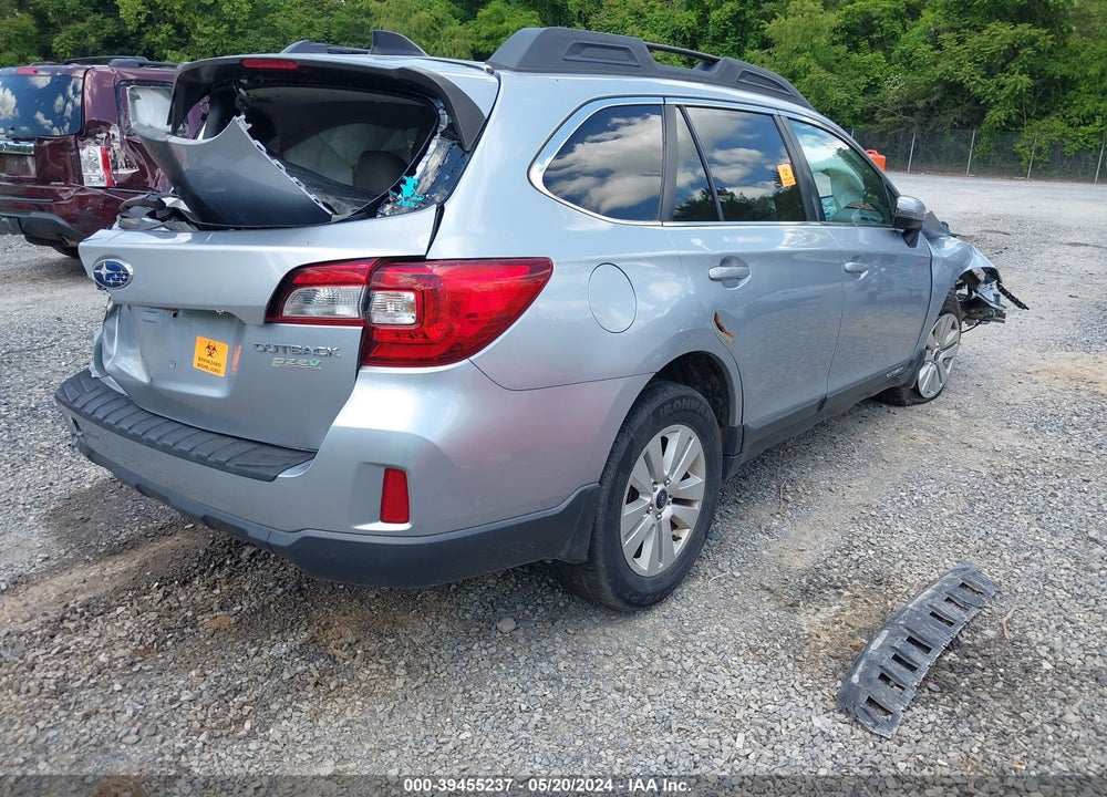 2016 SUBARU OUTBACK VIN: 4S4BSAHC2G3213320