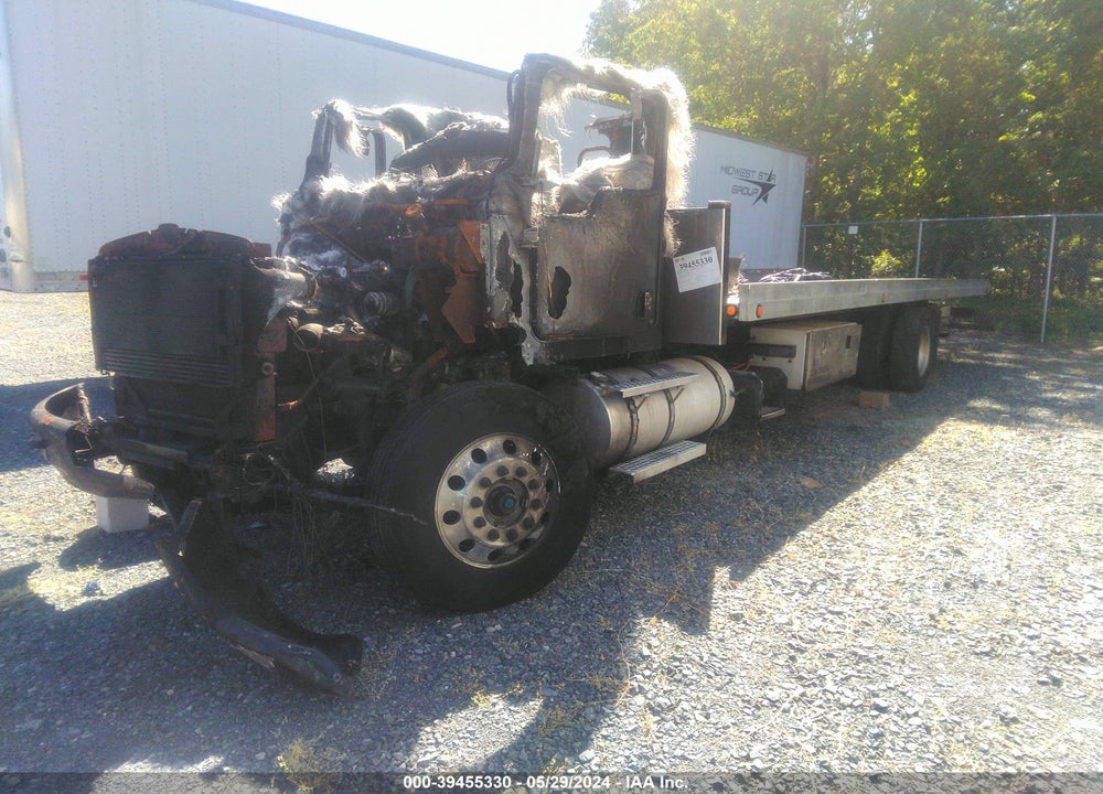 2013 KENWORTH CONSTRUCTION T370 VIN: 2NKHHN7X1DM368657