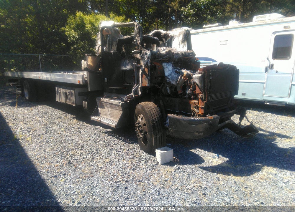 2013 KENWORTH CONSTRUCTION T370 VIN: 2NKHHN7X1DM368657