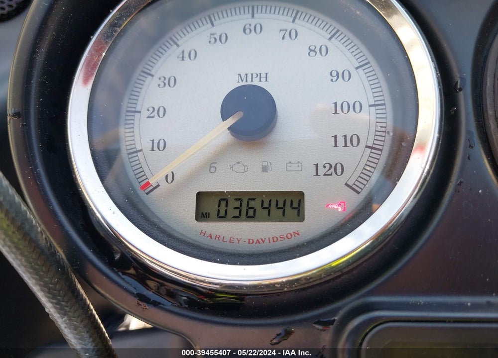 2013 HARLEY-DAVIDSON FLTRX ROAD GLIDE CUSTOM VIN: 1HD1KHM15DB686125