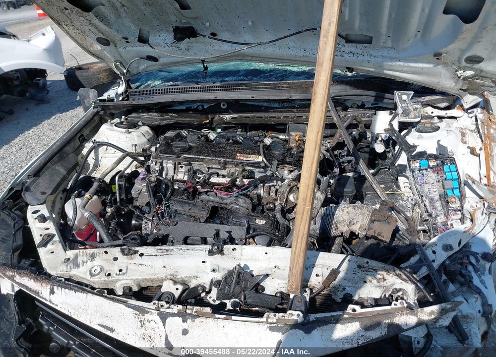 2020 TOYOTA CAMRY LE VIN: 4T1C11AK0LU396844