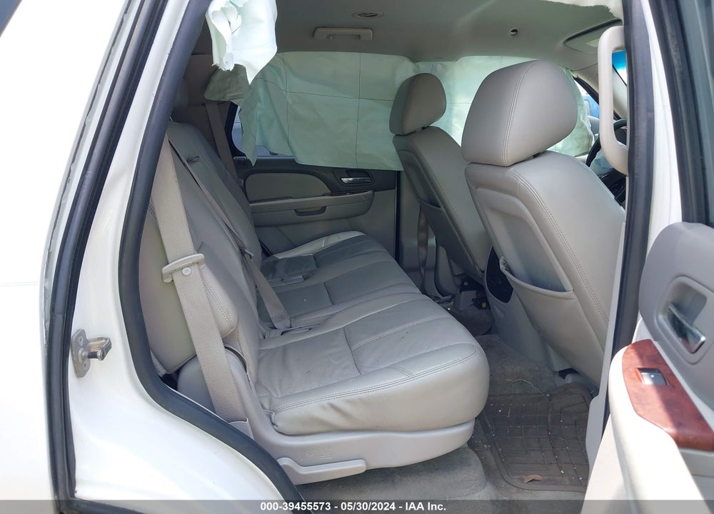 2010 CHEVROLET TAHOE LT VIN: 1GNMCBE33AR118264