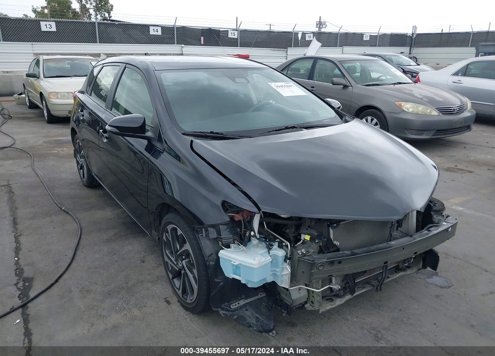 2018 TOYOTA COROLLA IM VIN: JTNKARJE1JJ559892