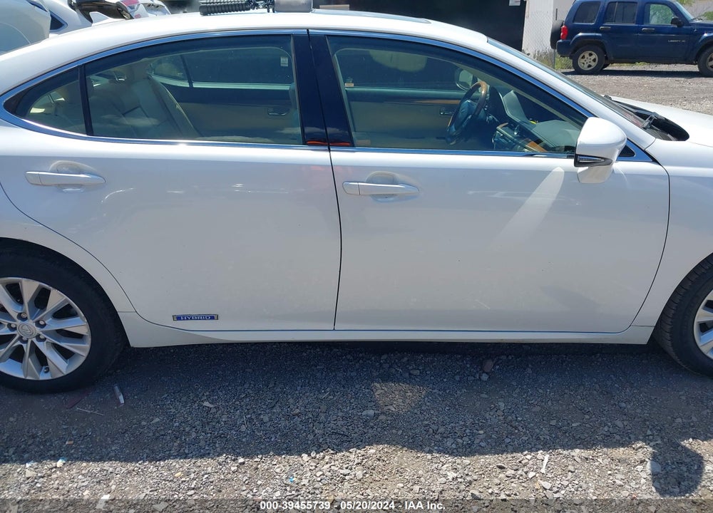2014 LEXUS ES 300H VIN: JTHBW1GG5E2070152