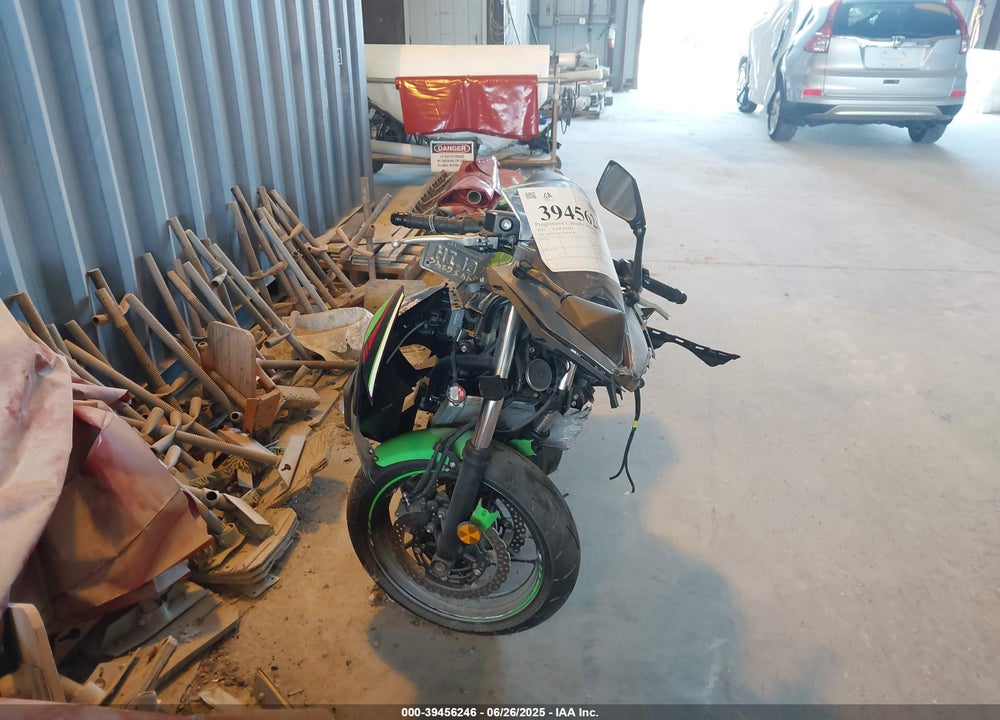 2022 KAWASAKI EX650 M VIN: ML5EXEM13NDA59106