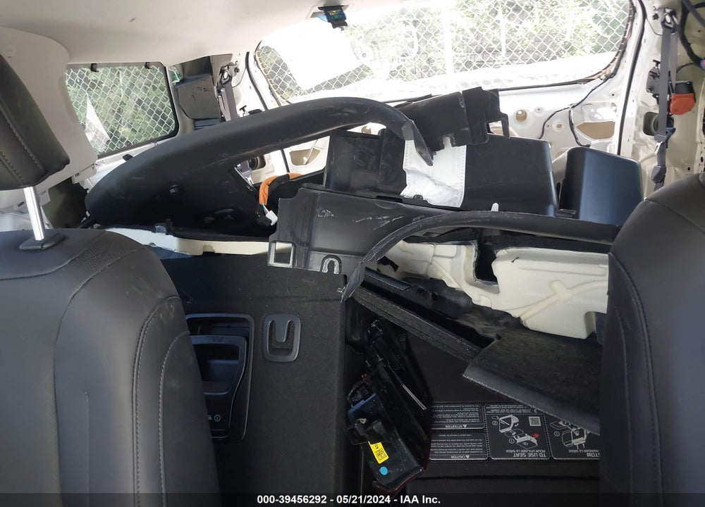 2024 KIA CARNIVAL MPV SX VIN: KNDNE5H37R6389541