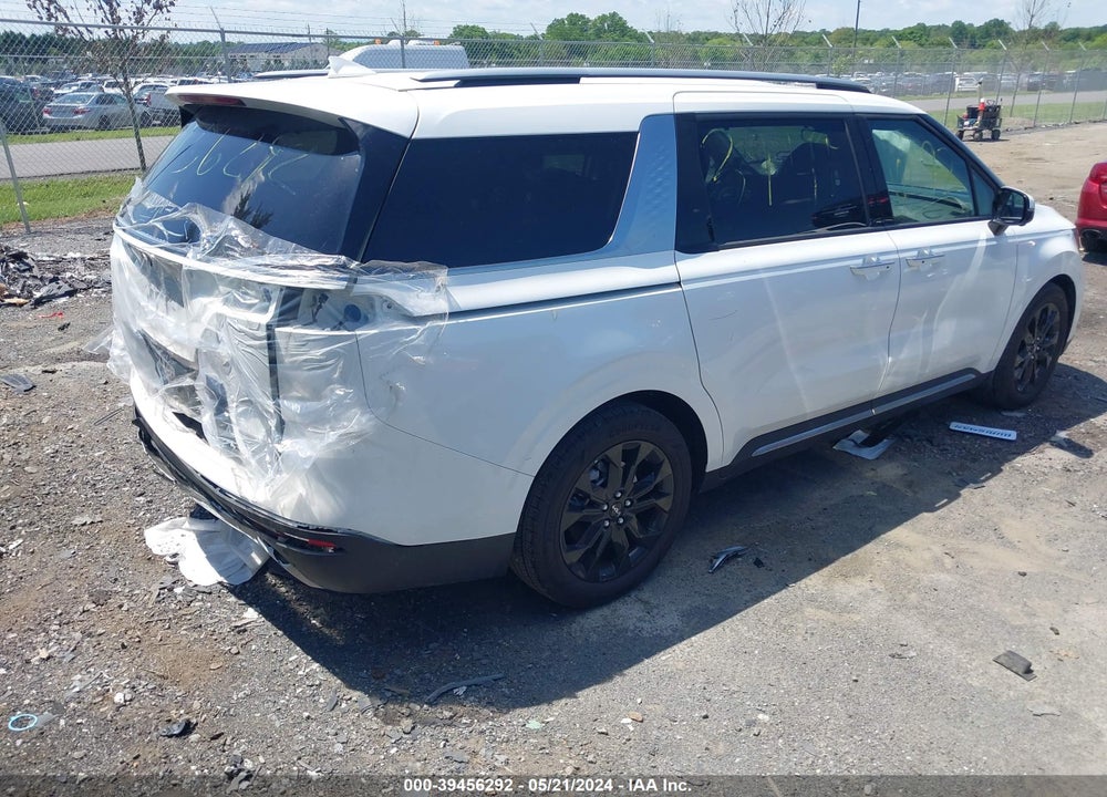 2024 KIA CARNIVAL MPV SX VIN: KNDNE5H37R6389541