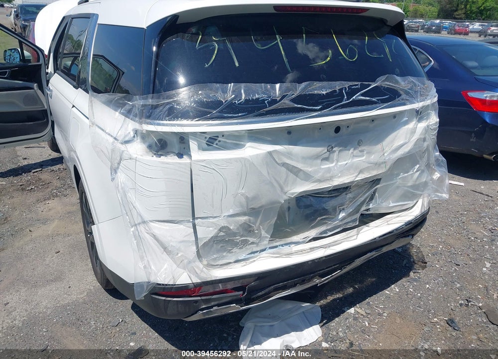 2024 KIA CARNIVAL MPV SX VIN: KNDNE5H37R6389541