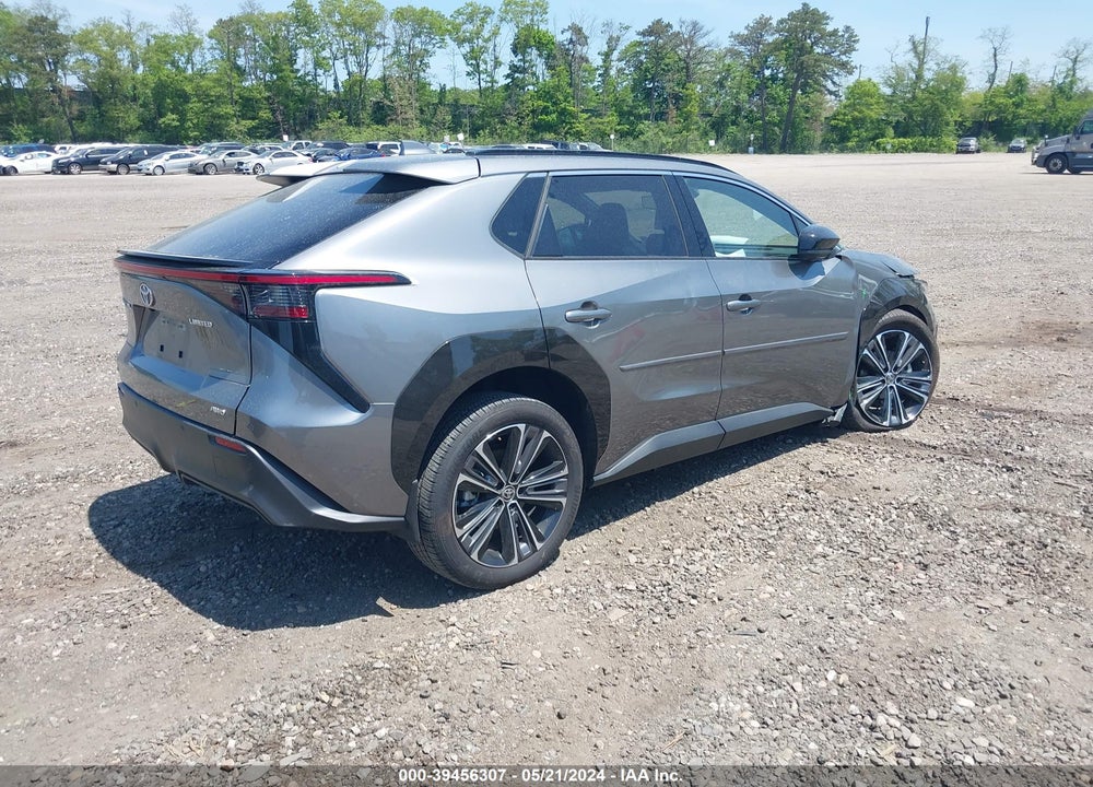 2023 TOYOTA BZ4X LIMITED VIN: JTMABACA8PA023474