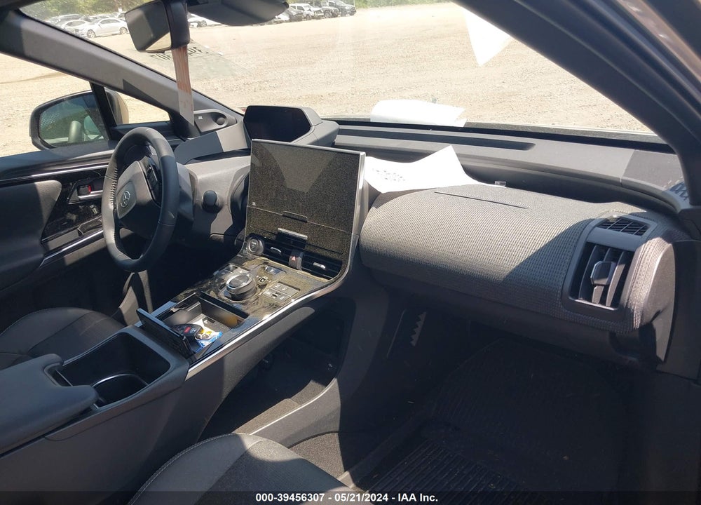 2023 TOYOTA BZ4X LIMITED VIN: JTMABACA8PA023474
