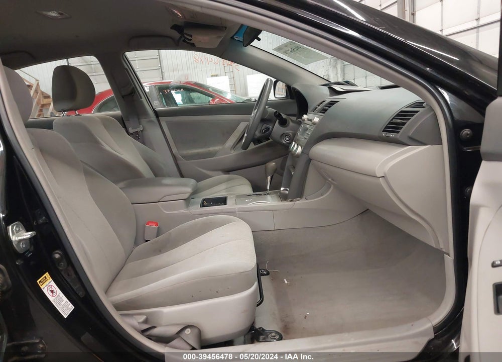 2008 TOYOTA CAMRY LE VIN: 4T4BE46K48R036841