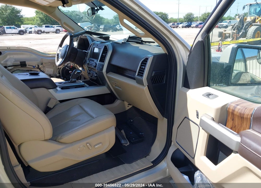 2018 FORD F-150 LARIAT VIN: 1FTEW1CP2JKE65811