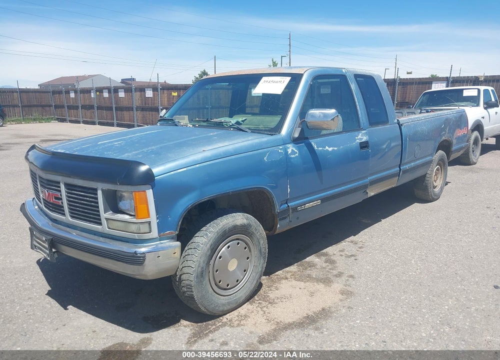 1988 GMC GMT-400 K2500 VIN: 2GTFK29K6J1572880