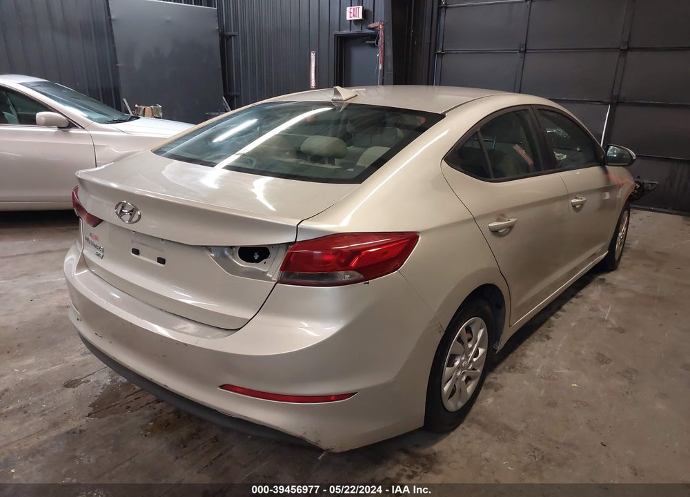 2017 HYUNDAI ELANTRA SE VIN: 5NPD74LF3HH179508