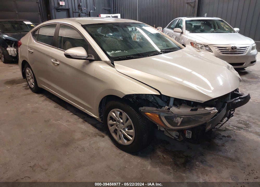 2017 HYUNDAI ELANTRA SE VIN: 5NPD74LF3HH179508