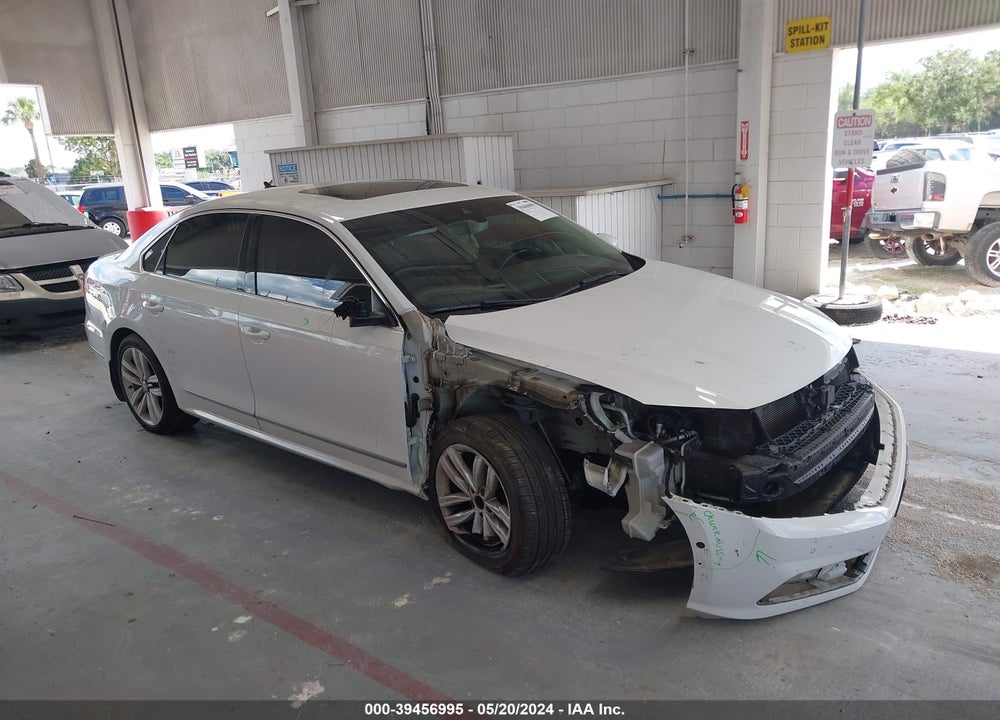 2016 VOLKSWAGEN PASSAT V6 SEL PREMIUM VIN: 1VWCM7A34GC030630
