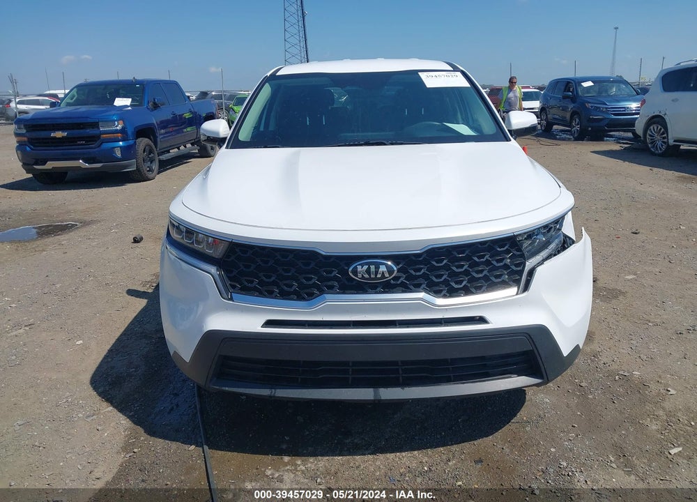 2021 KIA SORENTO LX VIN: 5XYRG4LC8MG023896