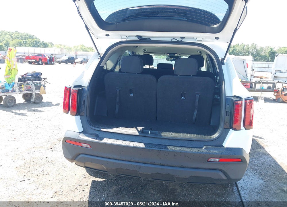 2021 KIA SORENTO LX VIN: 5XYRG4LC8MG023896