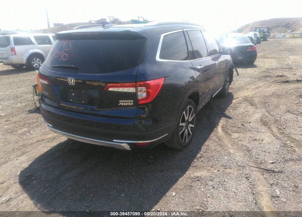 2022 HONDA PILOT AWD TOURING 8 PASSENGER VIN: 5FNYF6H92NB016717