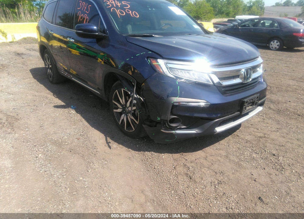 2022 HONDA PILOT AWD TOURING 8 PASSENGER VIN: 5FNYF6H92NB016717