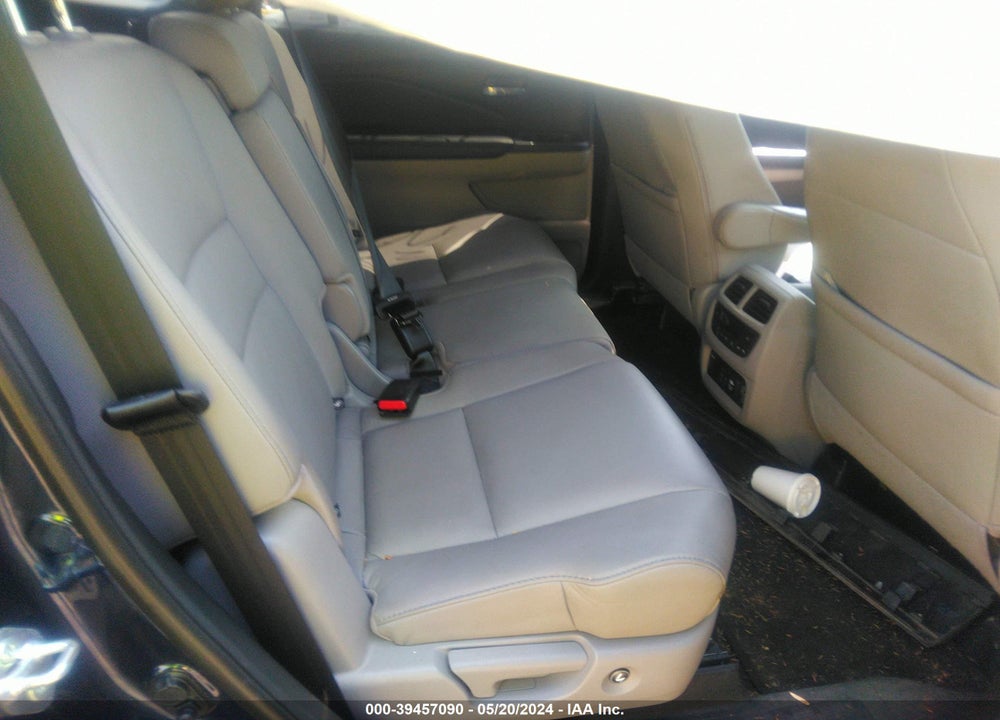 2022 HONDA PILOT AWD TOURING 8 PASSENGER VIN: 5FNYF6H92NB016717