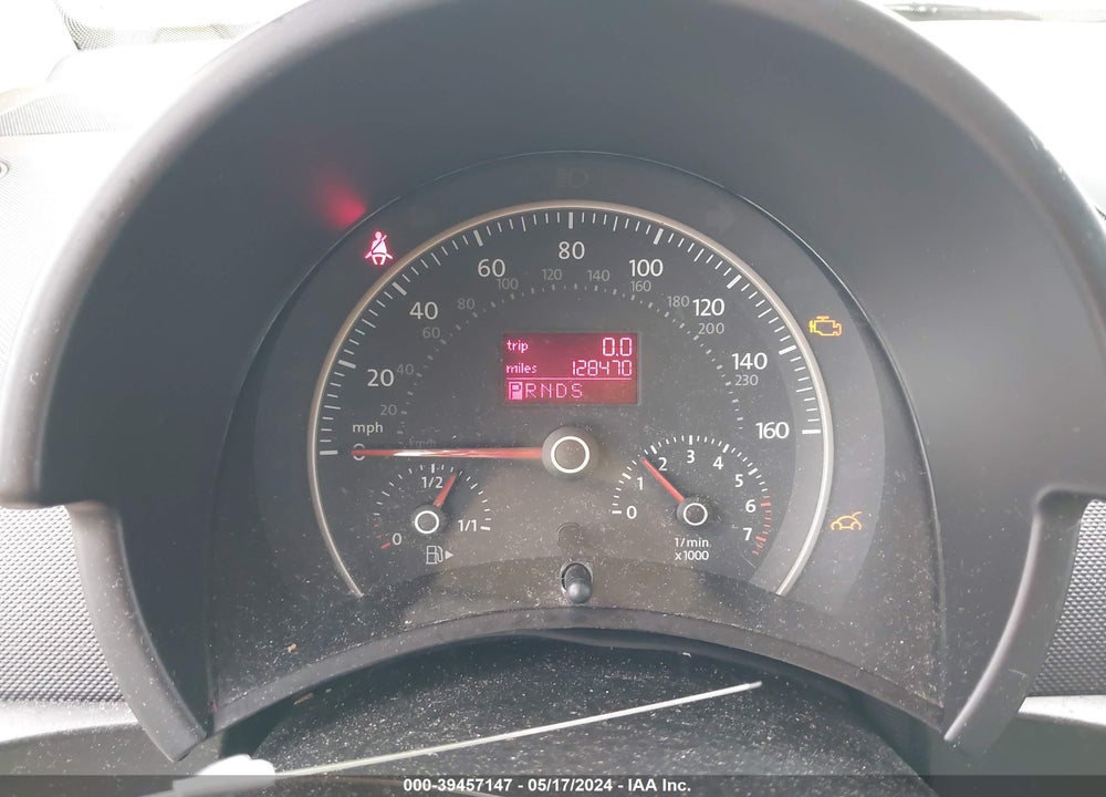 2008 VOLKSWAGEN NEW BEETLE SE VIN: 3VWRW31C98M523278