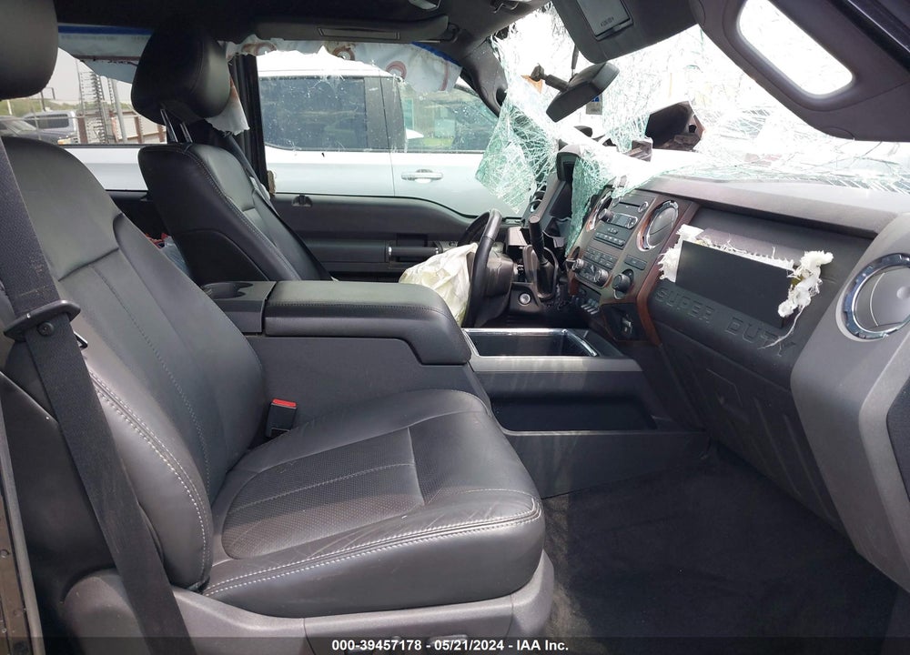 2011 FORD F-350 LARIAT VIN: 1FT8W3CT7BEB38911