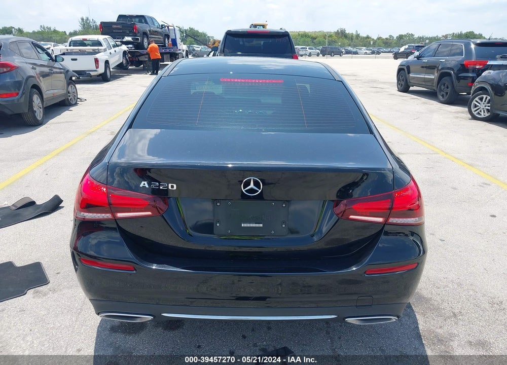 2020 MERCEDES-BENZ A 220 VIN: W1K3G4EB2LJ230783
