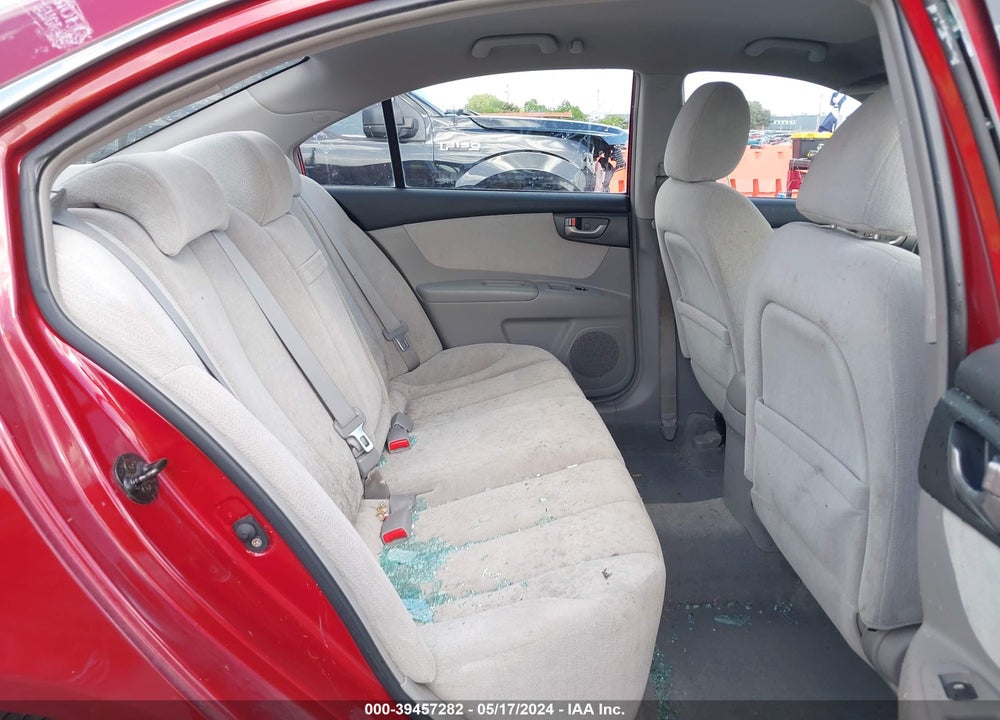 2007 KIA OPTIMA LX VIN: KNAGE123X75112845