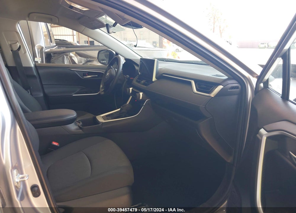 2023 TOYOTA RAV4 XLE VIN: 2T3P1RFV0PC329386