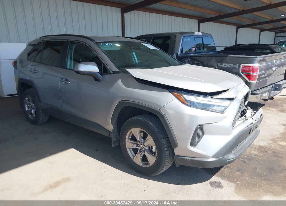 2023 TOYOTA RAV4 XLE VIN: 2T3P1RFV0PC329386