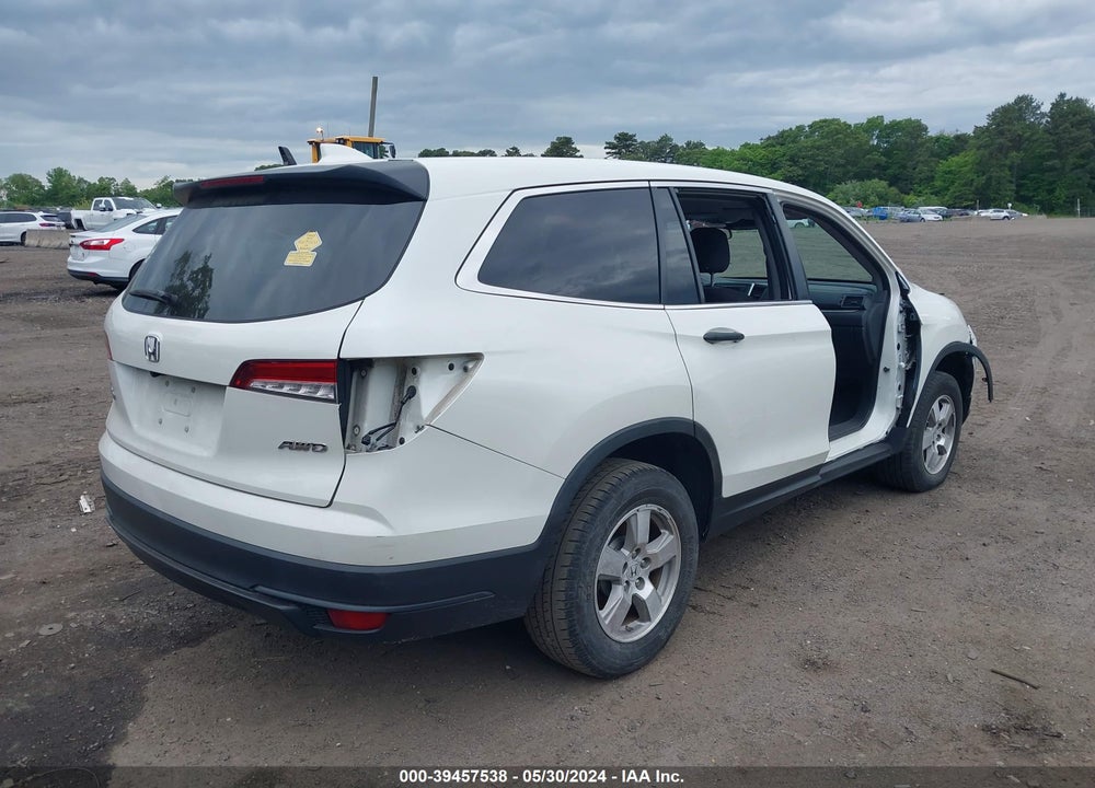 2019 HONDA PILOT LX VIN: 5FNYF6H17KB017576