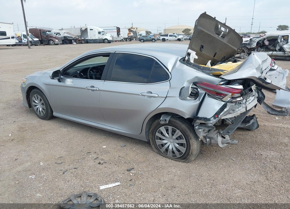 2022 TOYOTA CAMRY LE HYBRID VIN: 4T1C31AK0NU585331