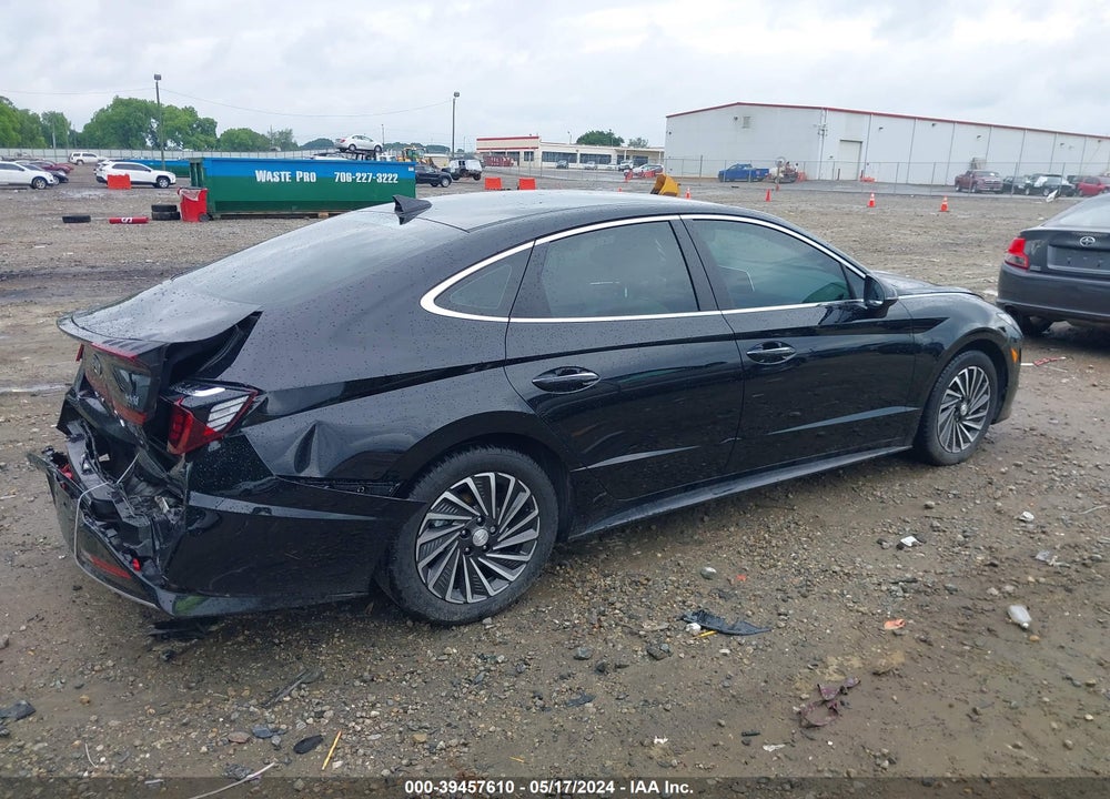 2023 HYUNDAI SONATA HYBRID SEL VIN: KMHL34JJ1PA070903
