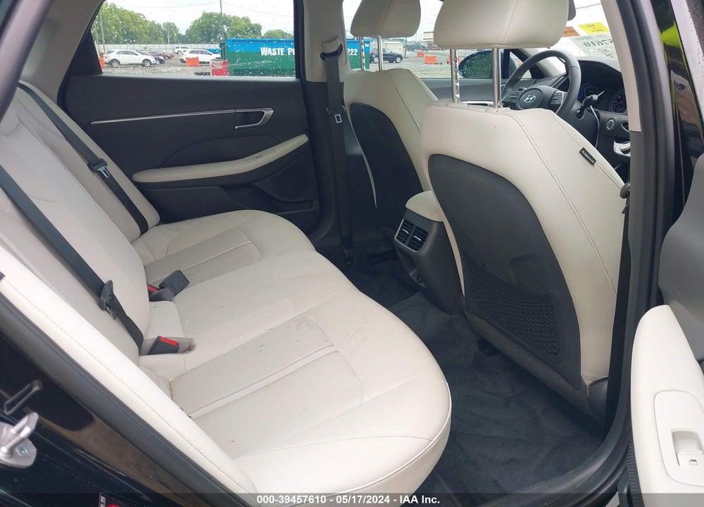 2023 HYUNDAI SONATA HYBRID SEL VIN: KMHL34JJ1PA070903