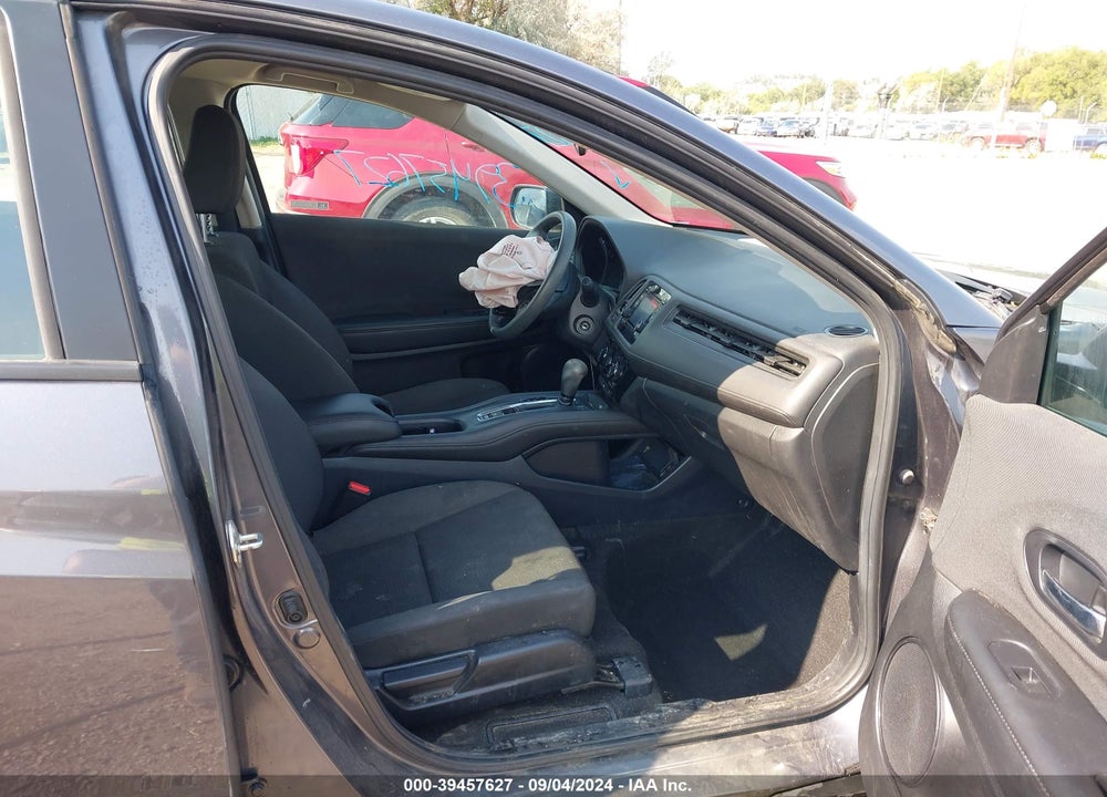 2019 HONDA HR-V LX VIN: 3CZRU6H33KG708197