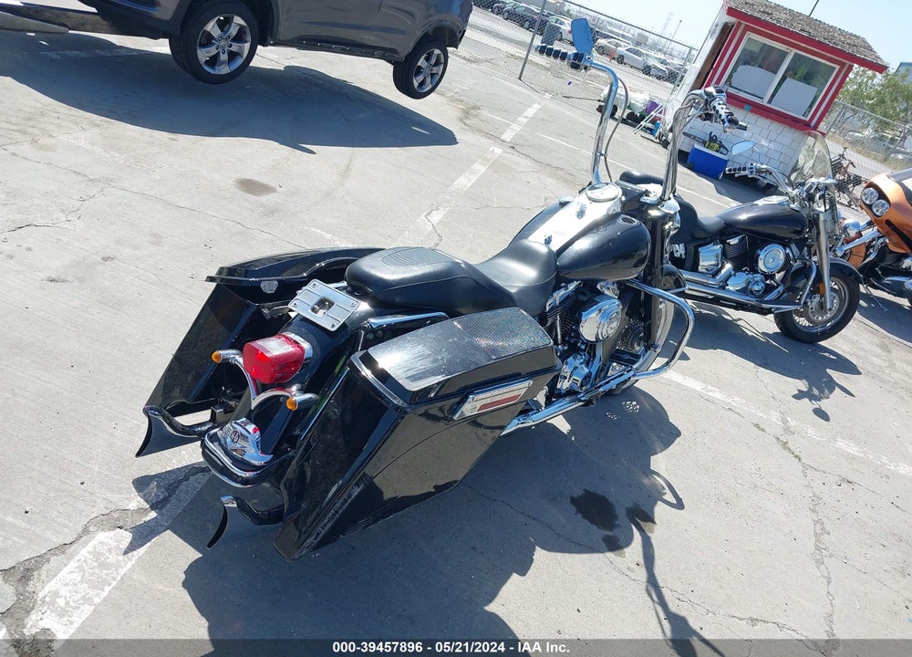 2001 HARLEY-DAVIDSON FLHPI VIN: 1HD1FHW151Y648839