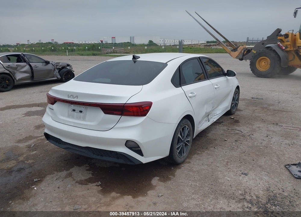 2022 KIA FORTE LXS VIN: 3KPF24ADXNE503806